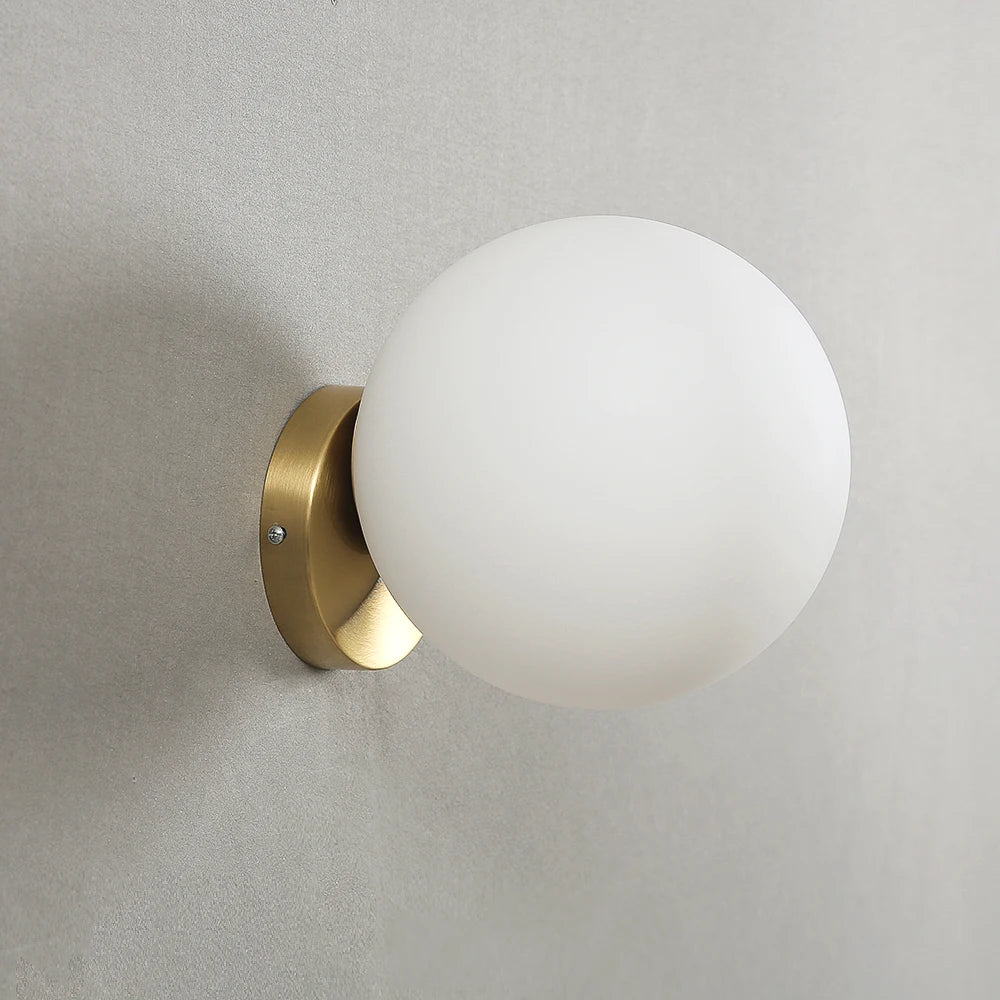 Nordique luxe LED boule désalignée applique salon métal mode moderne minimaliste chevet applique murale chambre luminaire