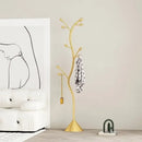 etagère moderne pour vêtements au style industriel élégant