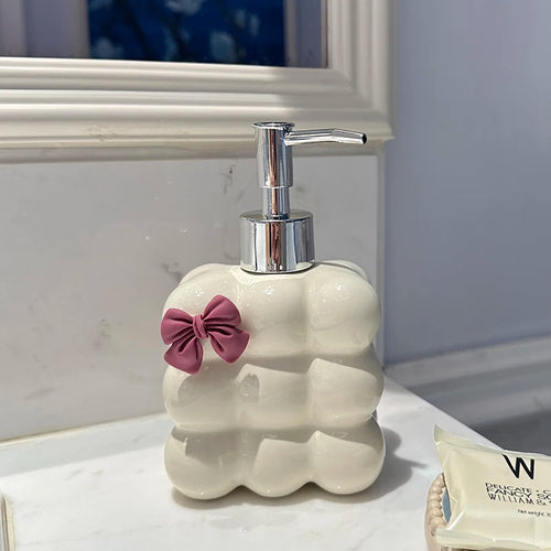 distributeur de savon en céramique décoratif moderne pour salle de bain - vue 8 sur 16