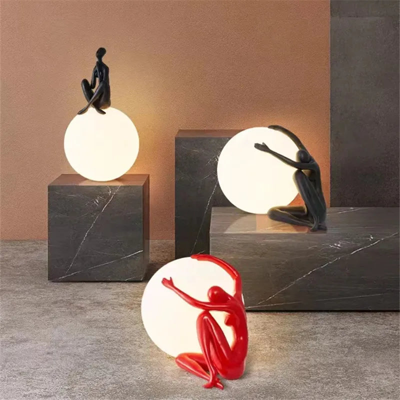 lampe de table créative design ballon humanoïde artistique - vue 2 sur 13
