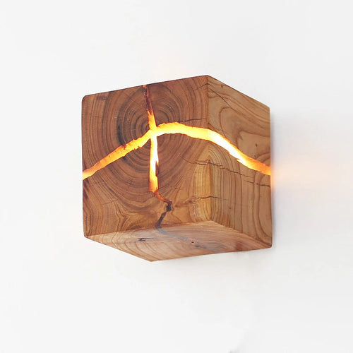 applique murale en bois et résine créative en forme de cube - vue 3 sur 9