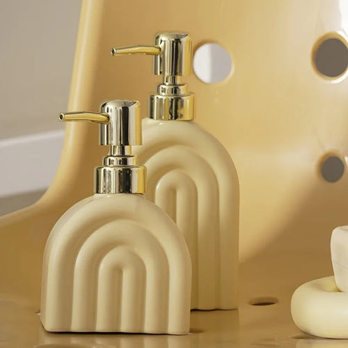 distributeur de savon en céramique pour shampoing et eau portable - vue 4 sur 21