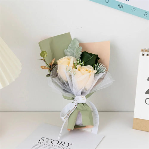 petit bouquet de roses artificielles pour la saint-valentin décoratif - vue 13 sur 13
