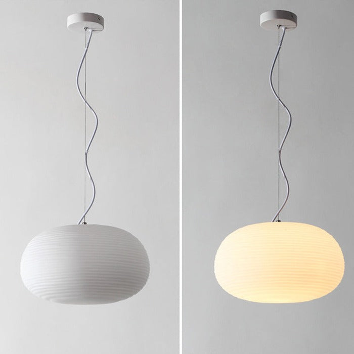 Suspension design LED en verre blanc laiteux Caligari - vue 9 sur 12