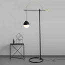lampadaire créatif minimaliste pour espace moderne et élégant