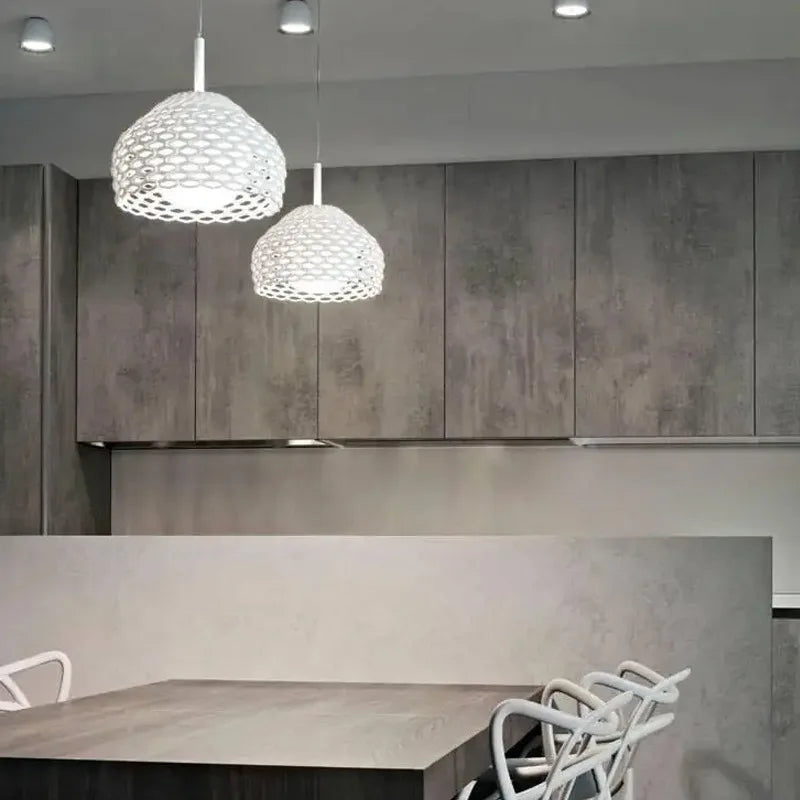 Italy Design Pendan Lamp Hollow out Suspension Ceiling Light Hanging for Living Dining Room Kitchen Island - vue 4 sur 8