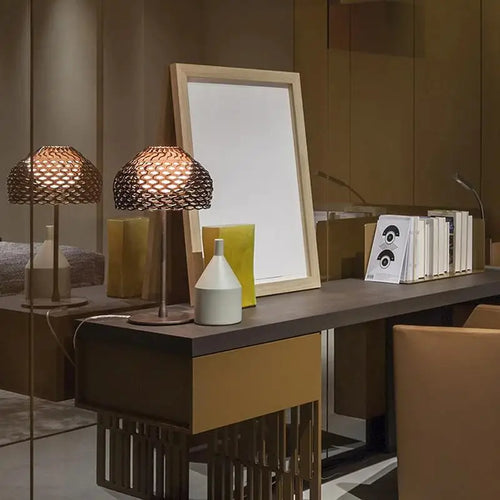 lampe de bureau design italienne moderne pour intérieur élégant - vue 8 sur 8