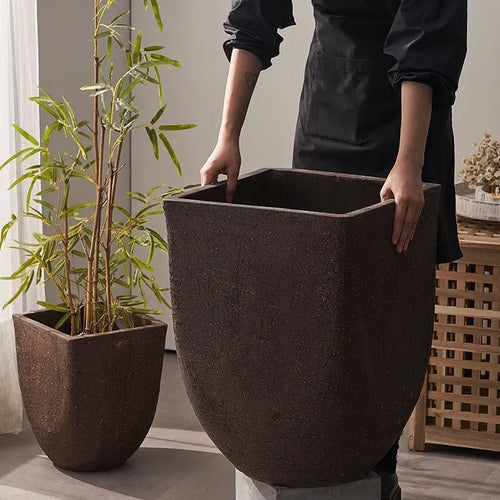 pot de fleurs en argile carrée pour jardin extérieur avec plantes respirantes - vue 4 sur 9