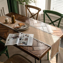 Chemin de table style champetre beige avec pompons