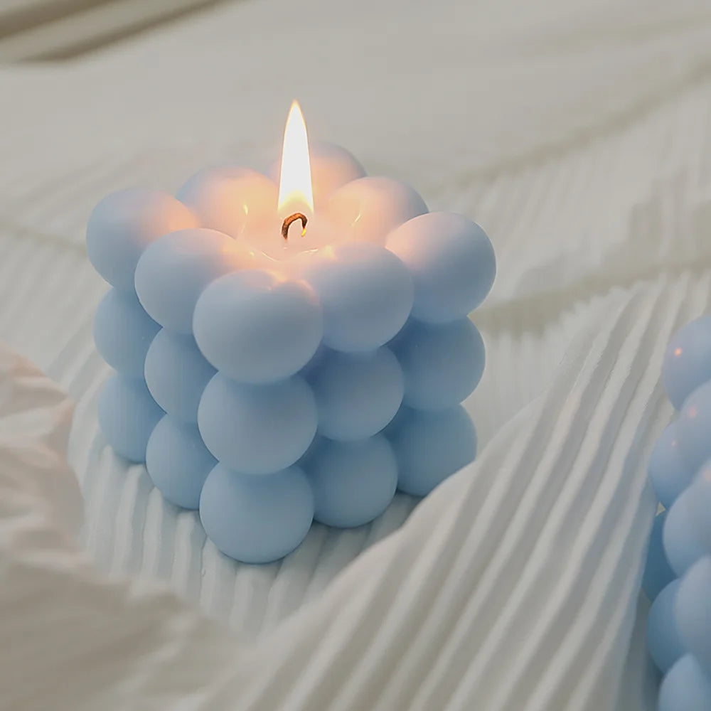bougie cube parfumée à bulles en cire de soja artisanale - vue 4 sur 14