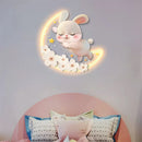 applique murale lapin aux fraises pour chambre d'enfant décorative