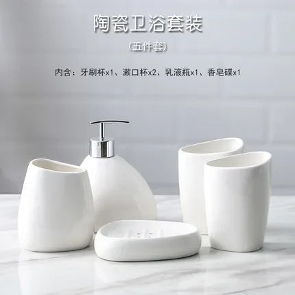 accessoires en céramique pour salle de bain complets et élégants - vue 9 sur 10