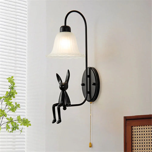 applique murale rétro en verre noir avec interrupteur à tirette - vue 4 sur 7
