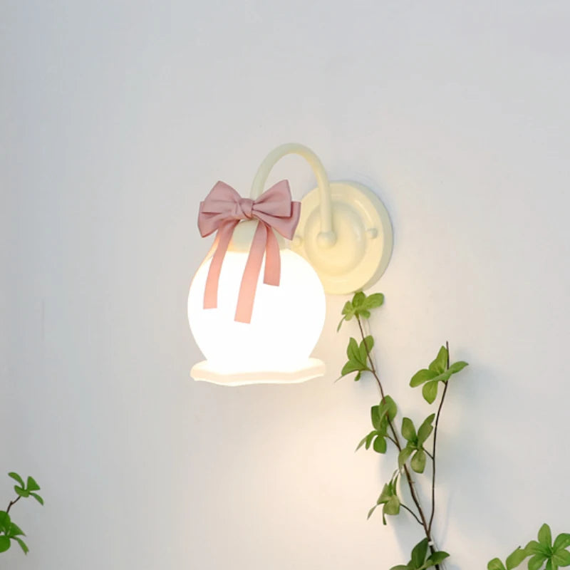applique murale princesses lumineuse en verre pour chambre enfant moderne - vue 1 sur 16