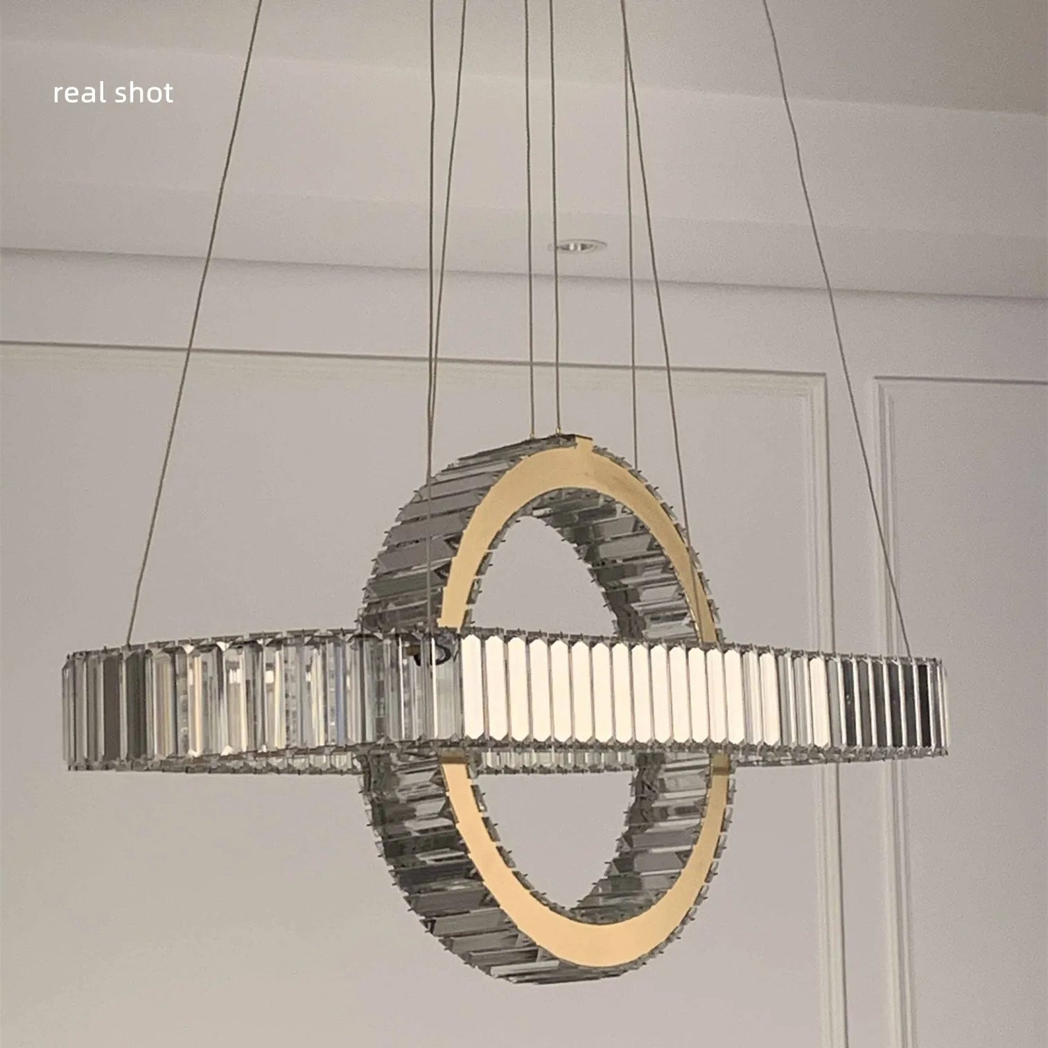 Lustre LED led moderne en acier doré avec cristaux et câble réglable - vue 4 sur 12