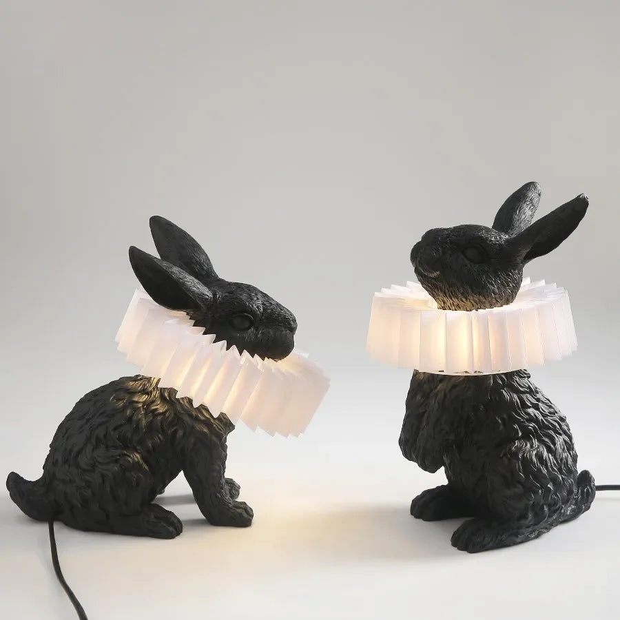lampe de table créative en résine avec écharpe de lapin décorative - vue 6 sur 15