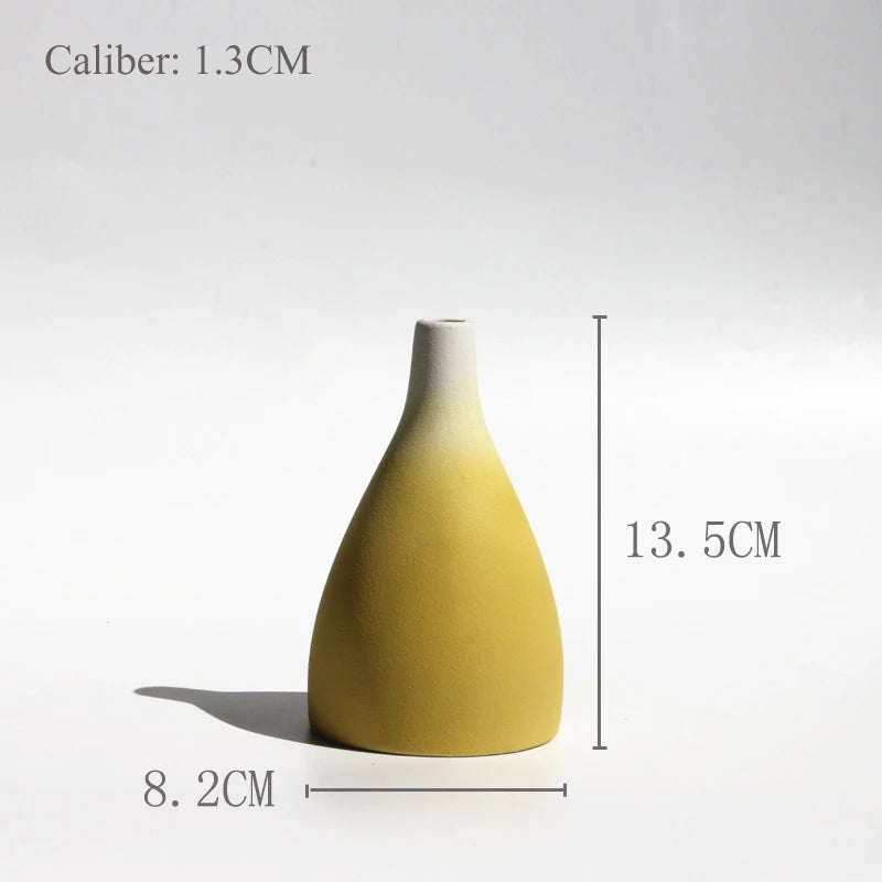 vase moderne en céramique pour décoration originale de votre intérieur - vue 9 sur 17