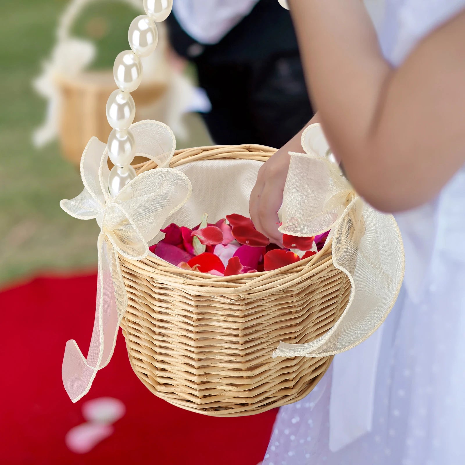 panier à fleurs en rotin pour mariage et décoration festive - vue 2 sur 7