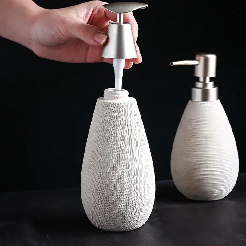 bouteille céramique désinfectant mains lotion savon décoration salle de bain - vue 5 sur 11
