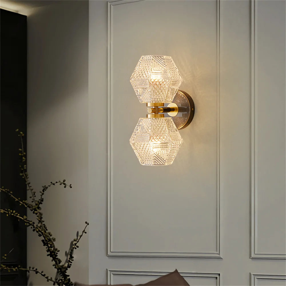 applique murale moderne en cuivre et verre à led décorative - vue 1 sur 12
