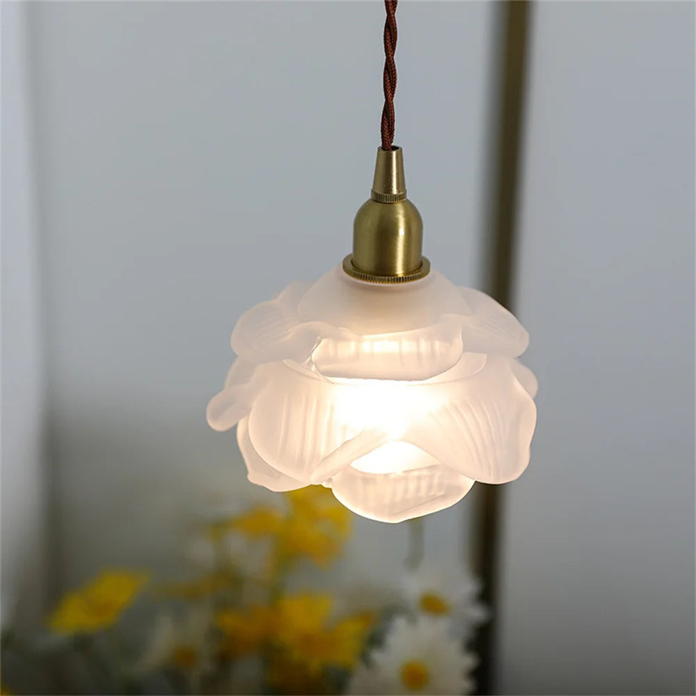 suspension vintage nordique en verre et laiton pour éclairage domestique - vue 1 sur 8