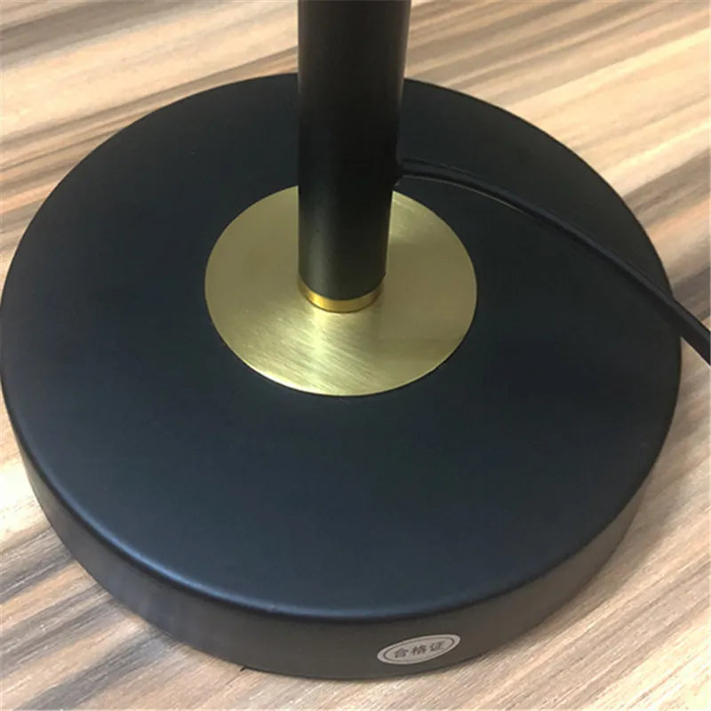lampe de table en tissu vintage nordique design luxe - vue 6 sur 10