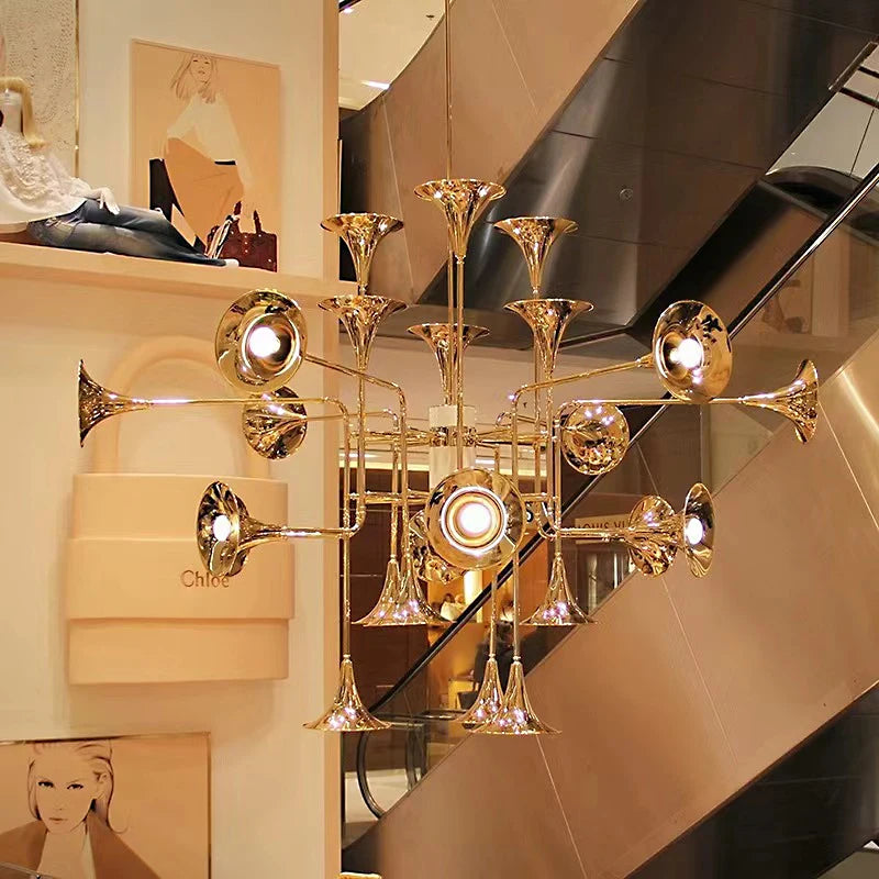 lustre trompette dorée à plusieurs têtes design moderne - vue 3 sur 10