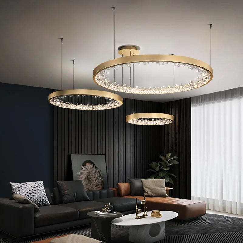 Plafonnier LED suspendu en cristal de luxe au design moderne - vue 3 sur 17