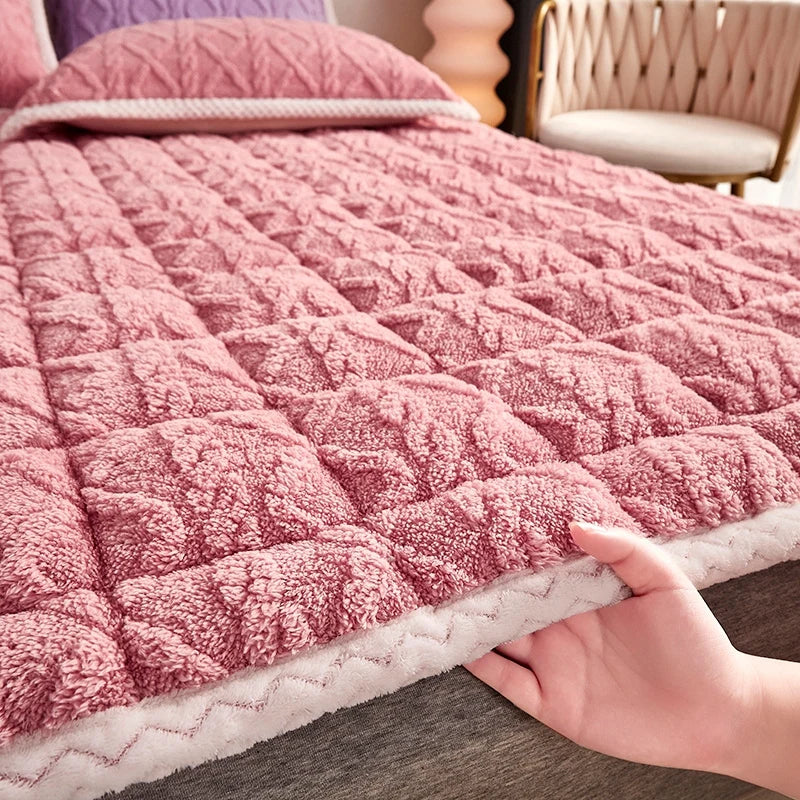 surmatelas doux en velours agneau pour étudiants et dortoirs - vue 4 sur 12