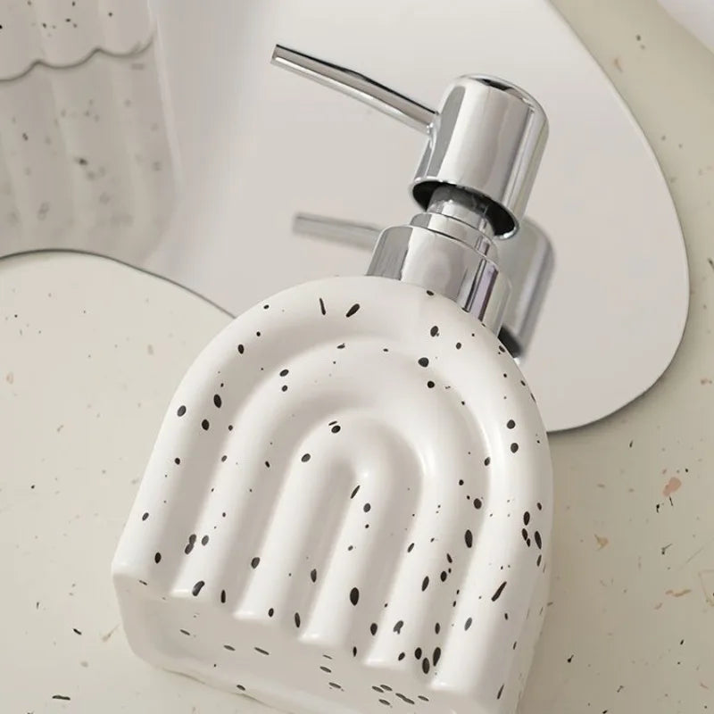 distributeur de savon en céramique pour shampoing et eau portable - vue 2 sur 21