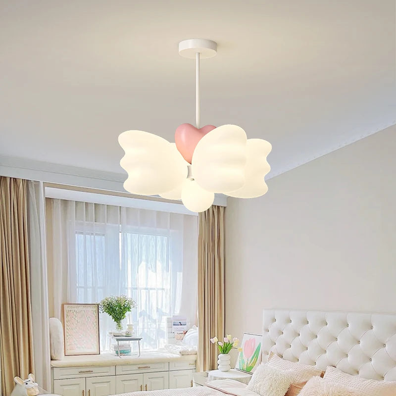 lustre créatif pour enfants avec ailes d'ange led décoratif - vue 3 sur 8