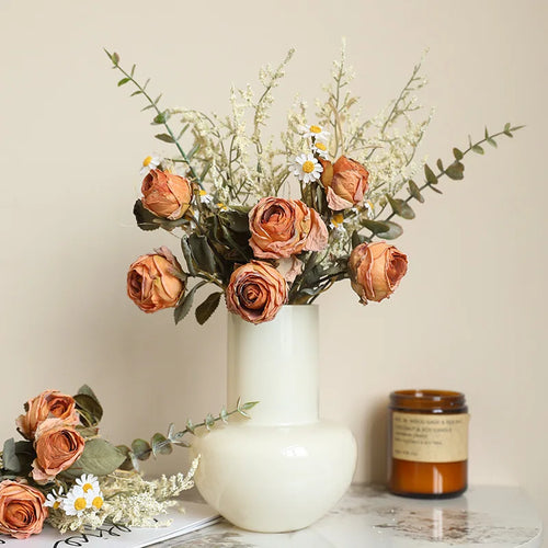 bouquet de roses simulées rétro pour décoration dHalloween - vue 2 sur 13