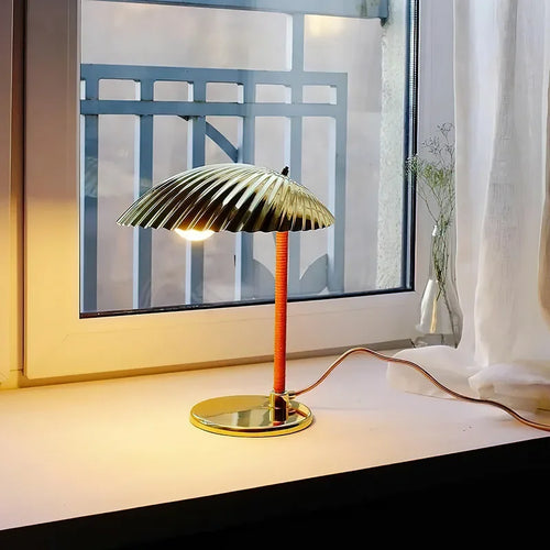 Denmark Designer Vintage Shell High Quality Led Table Lamp Desk Light Copper Chrome Close to Original - vue 5 sur 8
