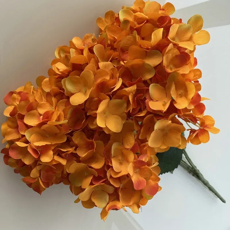 bouquet d'hortensias en soie pour décoration intérieure élégante - vue 8 sur 11