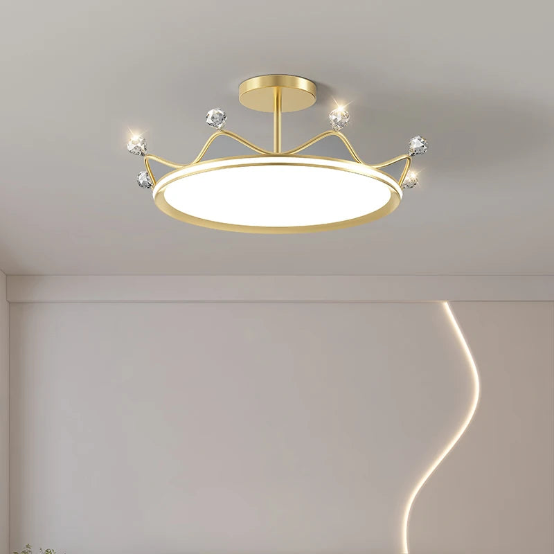 plafonnier en forme de couronne pour chambre d'enfant princesse protection des yeux - vue 6 sur 9