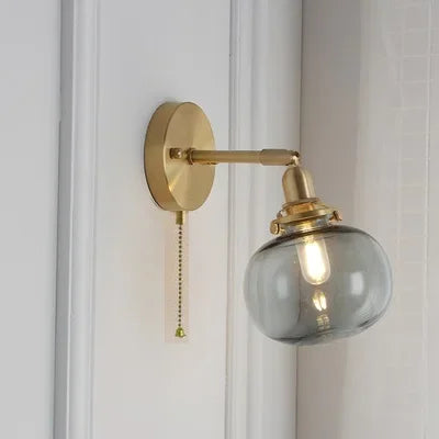 applique murale moderne avec chaîne de traction et boule de verre - vue 10 sur 22
