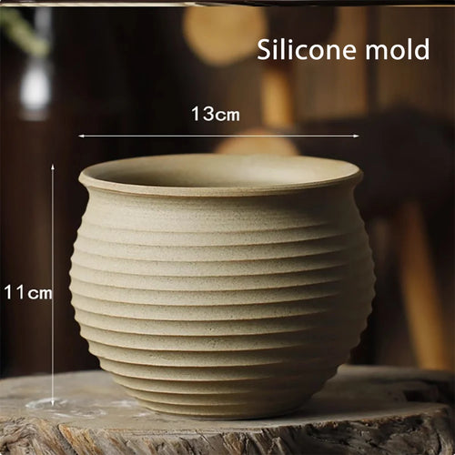 moule en silicone pour pots de fleurs en béton - vue 3 sur 11