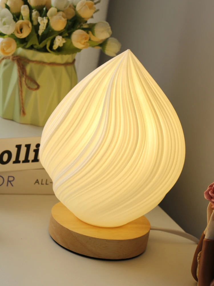 Lampe à poser Abat-jour imprimé en 3D de Style crème française - vue 3 sur 14