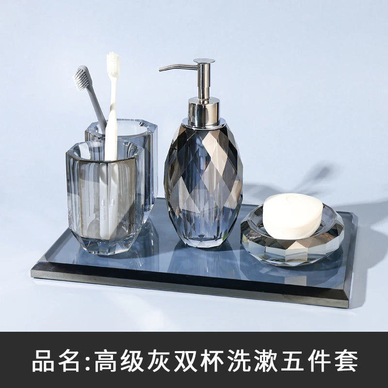 ensemble de produits de toilette en cristal et verre - vue 9 sur 18