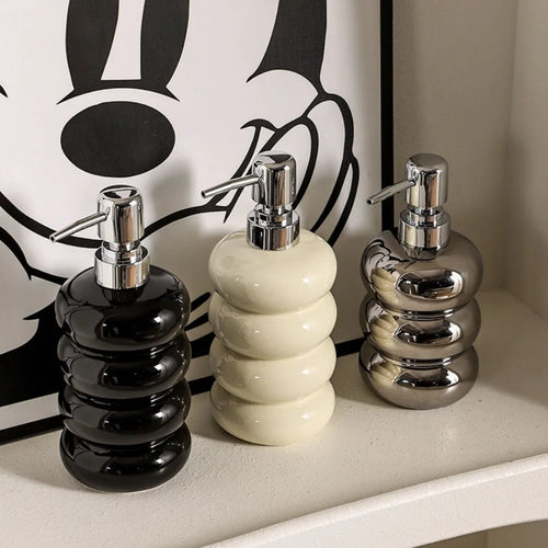 distributeur de savon en céramique style nordique forme de beignet - vue 4 sur 12