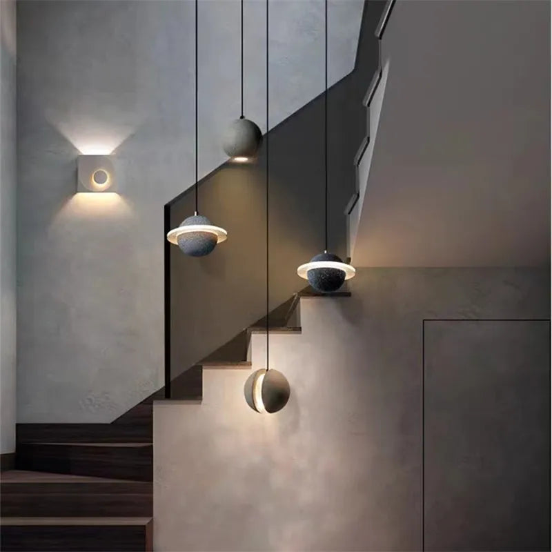 suspension en béton design mini planètes pour décoration intérieure - vue 4 sur 16