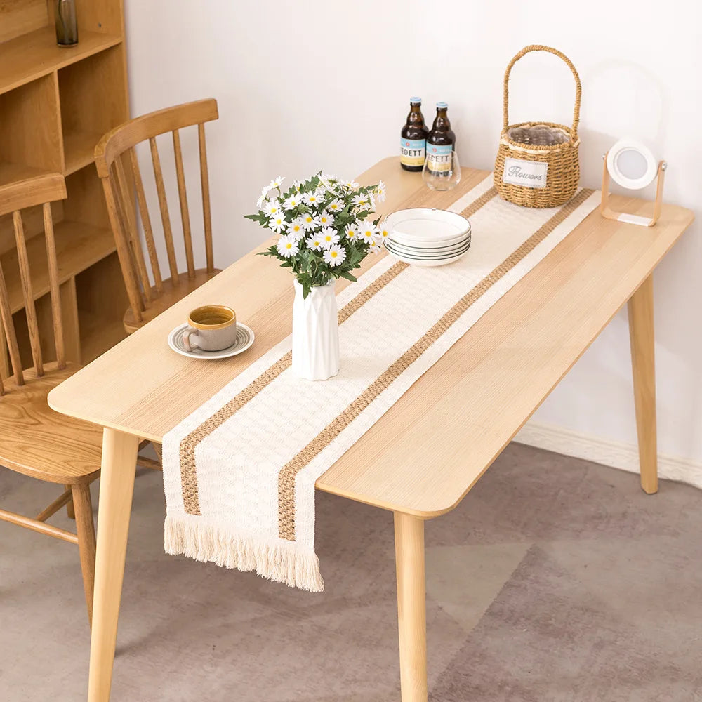 Chemin de table coton lin brodé style champêtre - vue 4 sur 7