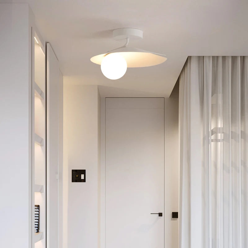 plafonnier nordique moderne simple pour entrée et balcon - vue 5 sur 10