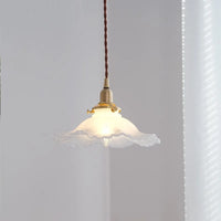 suspension en verre et laiton design nordique vintage