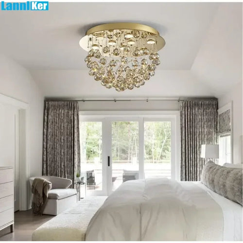 lustre en cristal moderne pour éclairage intérieur élégant - vue 6 sur 7