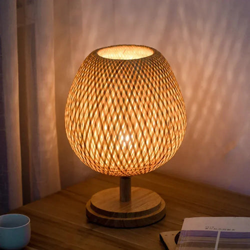 Eye-Caring Bedroom Bedside Night Light Retro Desk Lamp Reading Light Home Decor, Unique Handicraft House Warmging Gift - vue 5 sur 8