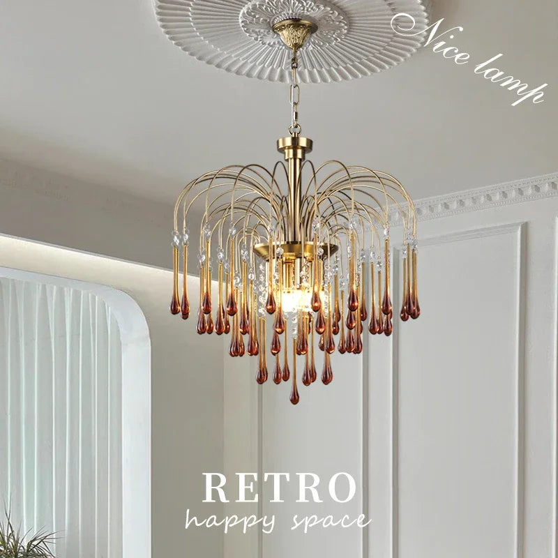 lustre en cristal rétro pour un intérieur romantique et élégant - vue 2 sur 11