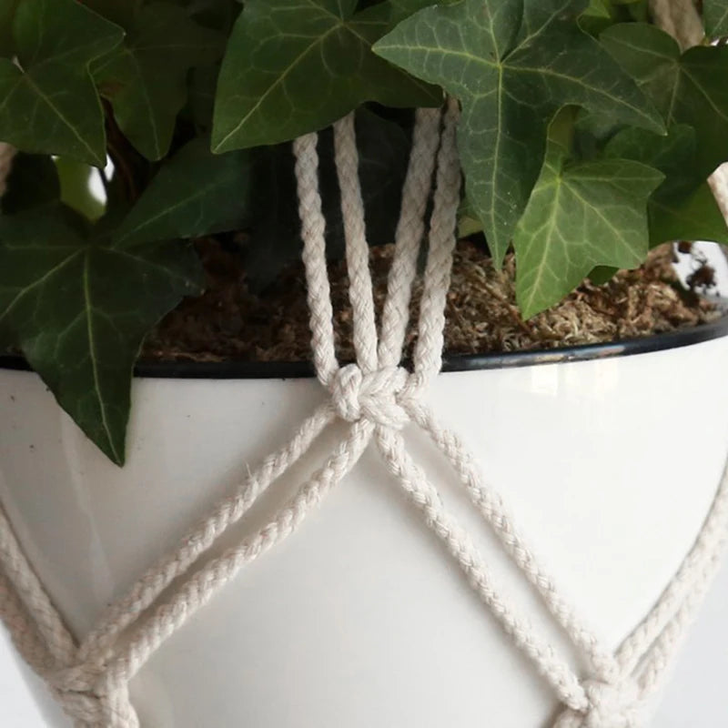 suspension en macramé pour plantes et décoration intérieure - vue 5 sur 8