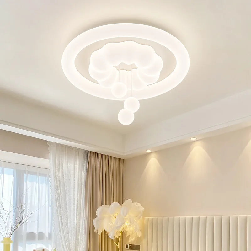 plafonnier nuage pour chambre d'enfant style crémeux et ludique - vue 4 sur 9