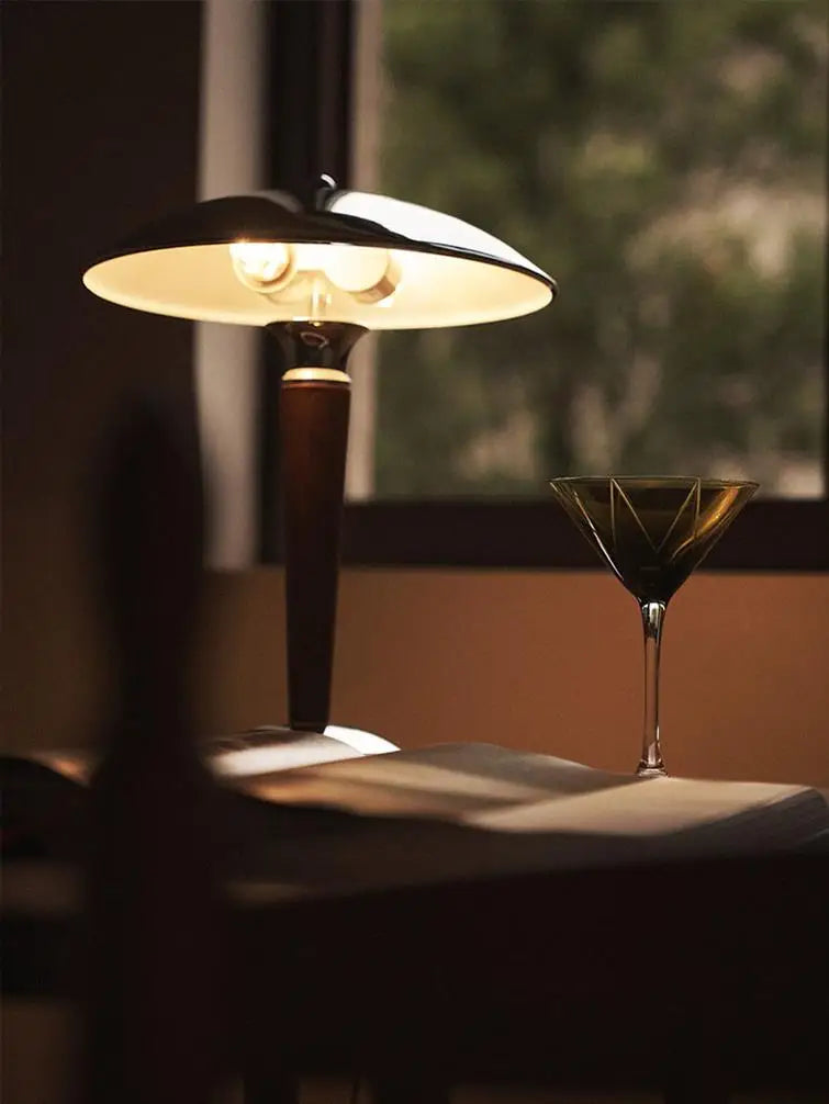 lampe de bureau style industriel en bois et fer - vue 2 sur 8